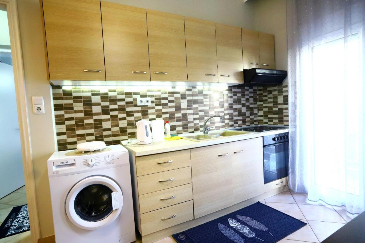 Ourania Apartment Drama Luaran gambar